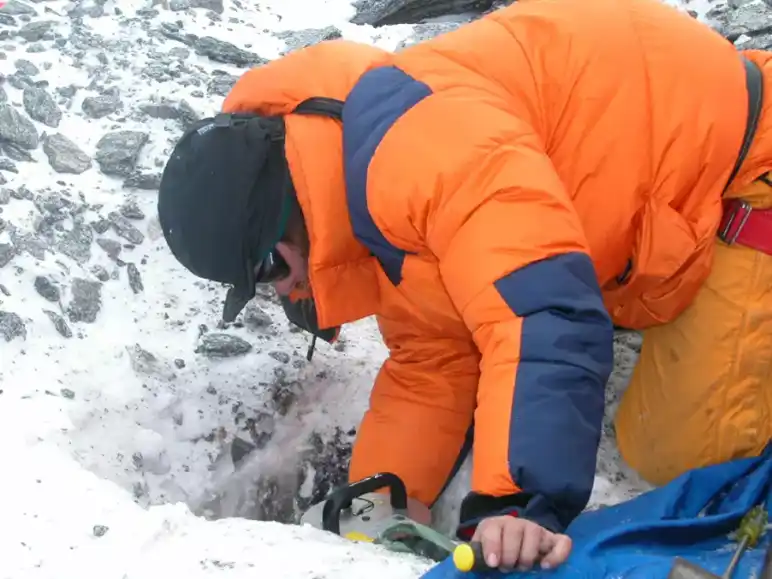 Anya Reading installing a seismic sensor in Antarctica. Picture by Anya Reading